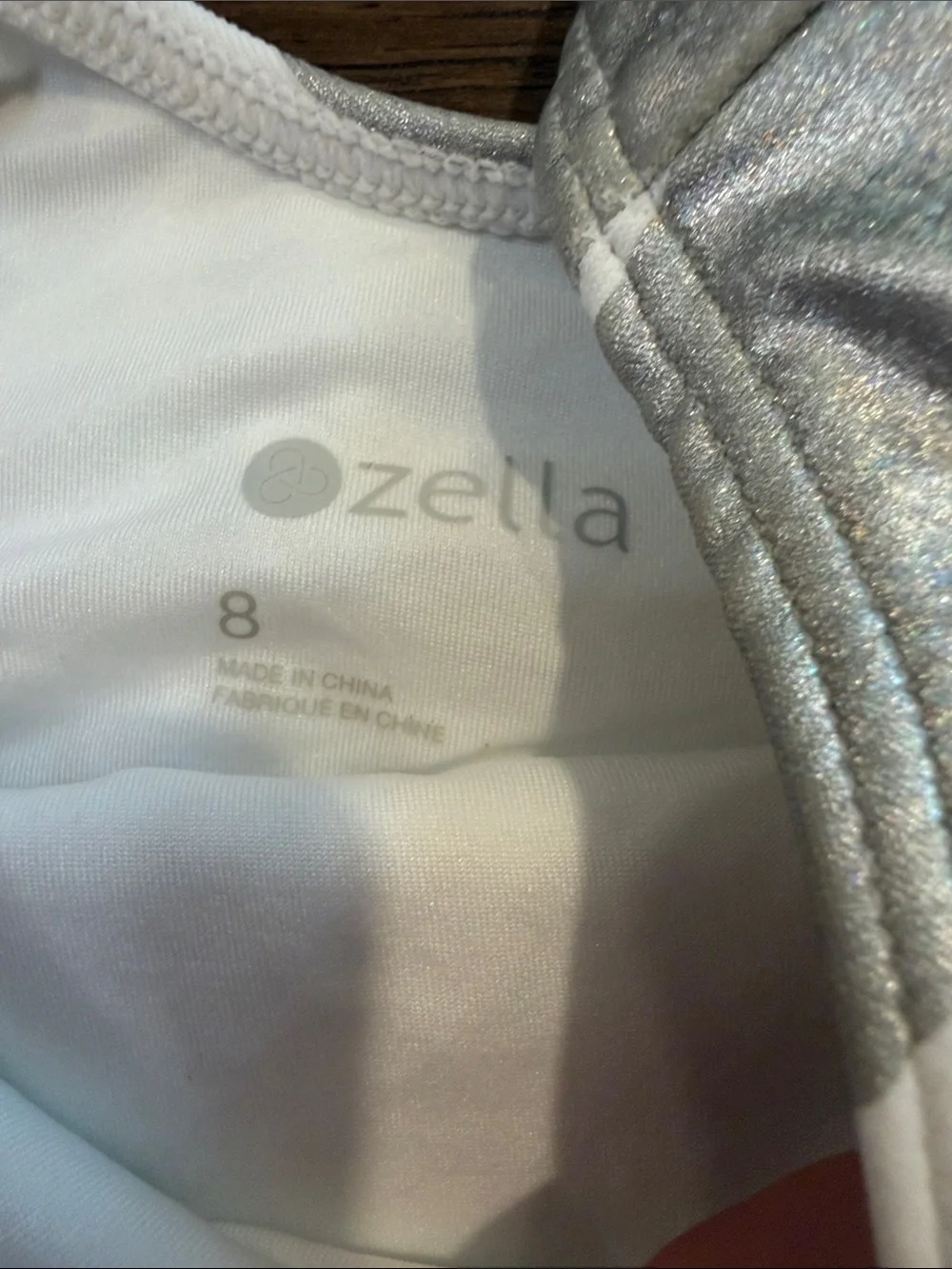 Zella Girls White & Silver Striped Long-Sleeve One-Piece Swimsuit Size 8 C8-126